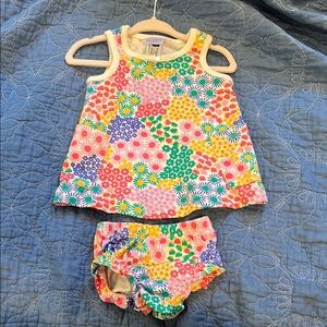 Hannah Andersson Colorful Floral Baby dress and bloomer set